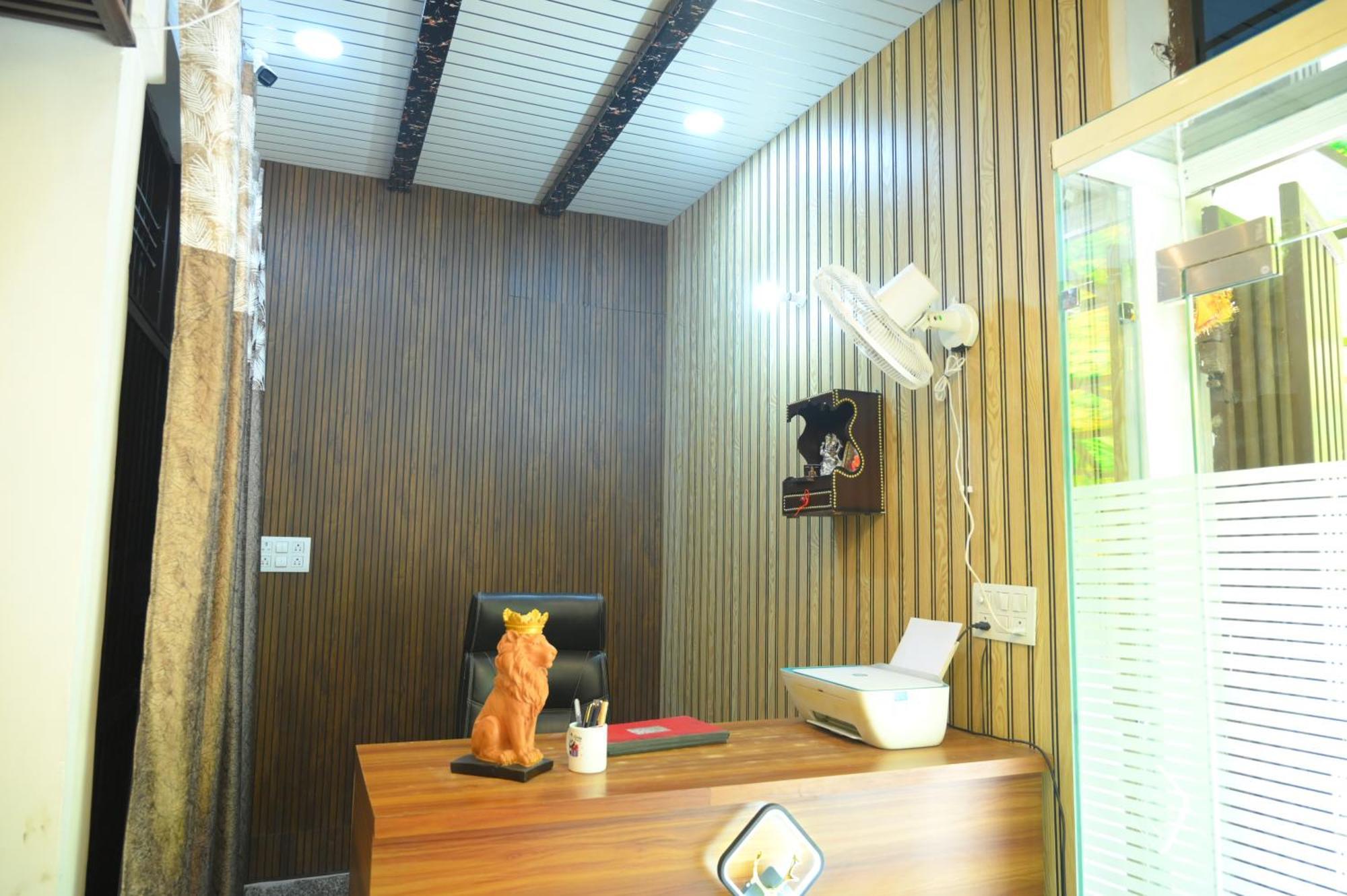 Hotel Starlight Мератх Экстерьер фото